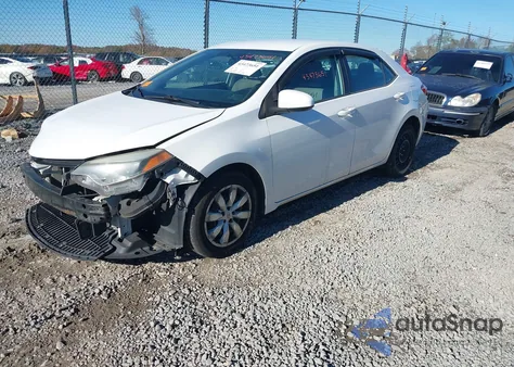 2015 Toyota Corolla Le z USA, uszkodzony, nr VIN 2T1BURHE7FC392295